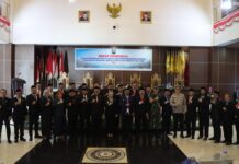Kapolresta Mamuju Hadiri Paripurna Hari Jadi ke-486, Ketua DPRD Targetkan DOB Kota Mamuju Disahkan Awal 2027