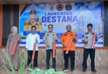 Sekda Sulbar Launching Desa Tangguh Bencana di Majene
