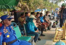 Lomba Segitiga Sandeq 2026 Lamboriq Community Tutup dengan Meriah, Kasat Polair Majene Serahkan Hadiah Kepada Juara