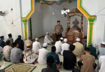 Jumat Keliling di Mamuju Tengah, Wakapolres Mukhtar Mahdi Ingatkan Bahaya Narkoba hingga Penipuan Lahan