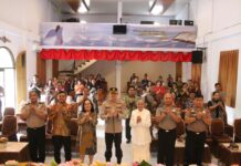Lewat Minggu Kasih di GPDI ‘Tak Ada Jarak Polisi dengan Warga’ Pelayanan Polresta Mamuju Siaga 24 Jam